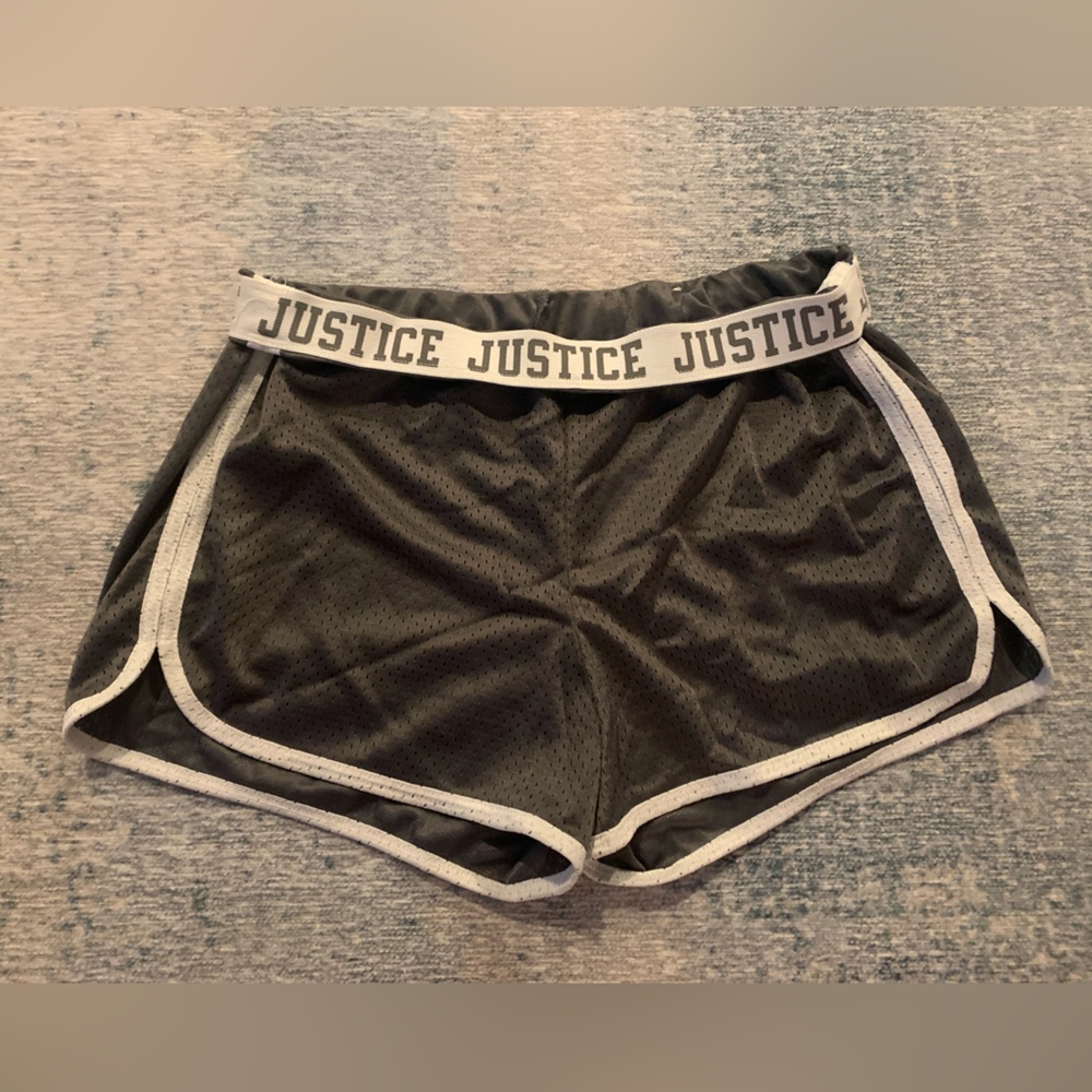 Girls gray active shorts size 18/20